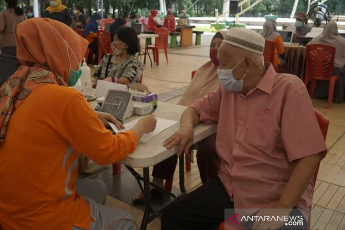 Jelang Ramadhan, pemangku kepentingan harus sesuaikan strategi vaksinasi