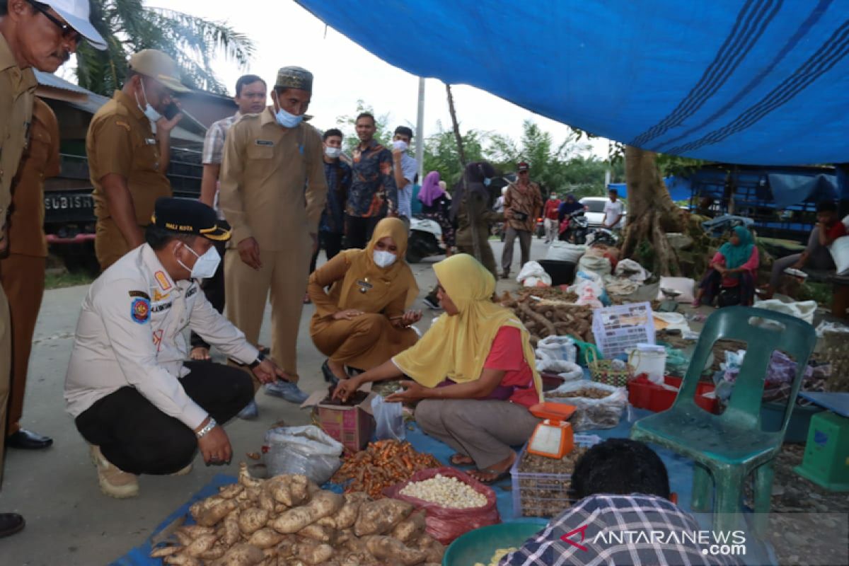 Pastikan stok sembako aman, ini dilakukan Wali Kota Subulussalam