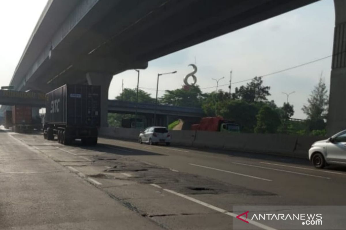 Jasa Marga kembali lanjutkan pemeliharaan Jalan Tol Jakarta-Cikampek