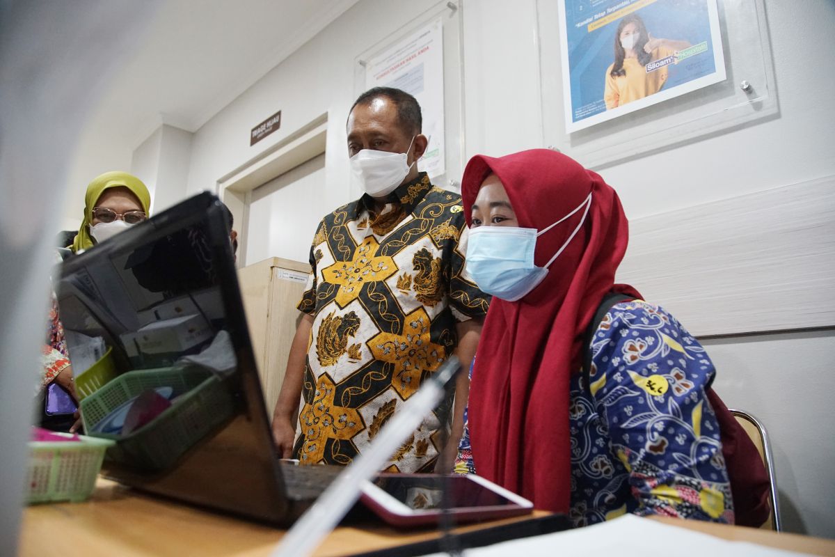 Pantau penerapan JKS, Wawali Surabaya kunjungi rumah sakit swasta