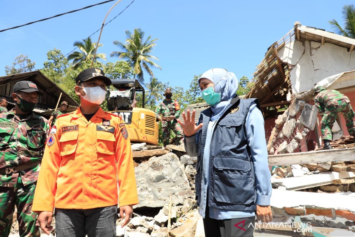 Gubernur Khofifah minta percepatan proses rekonstruksi pascagempa