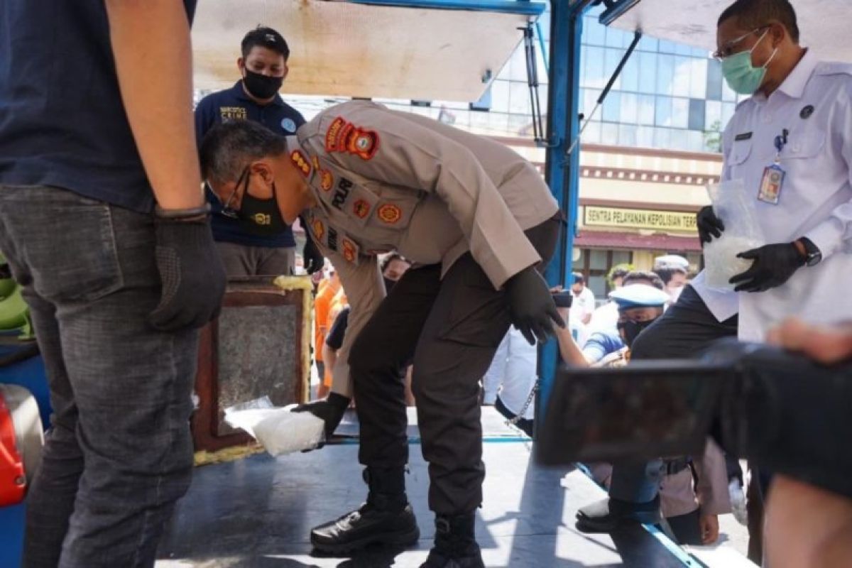 Satresnarkoba Polrestabes Makassar musnahkan 5 kg narkoba