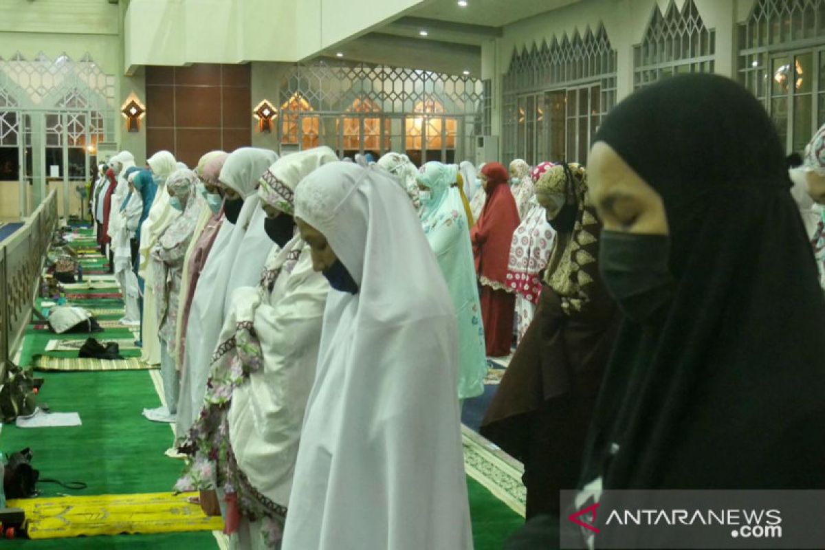 Tak gunakan masker saat Shalat Tarawih, siap-siap disuruh pulang