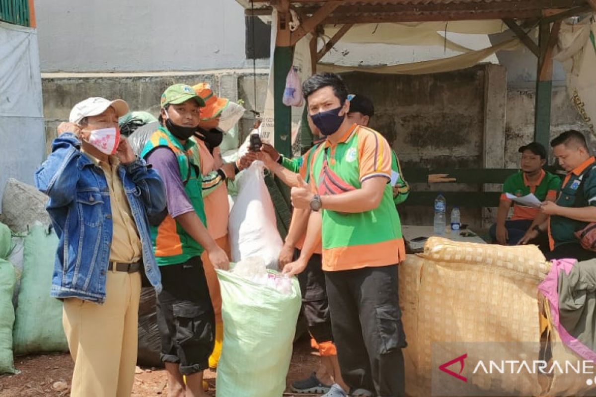 Jakarta Utara mampu kurangi sampah non-ekonomis 40 ton