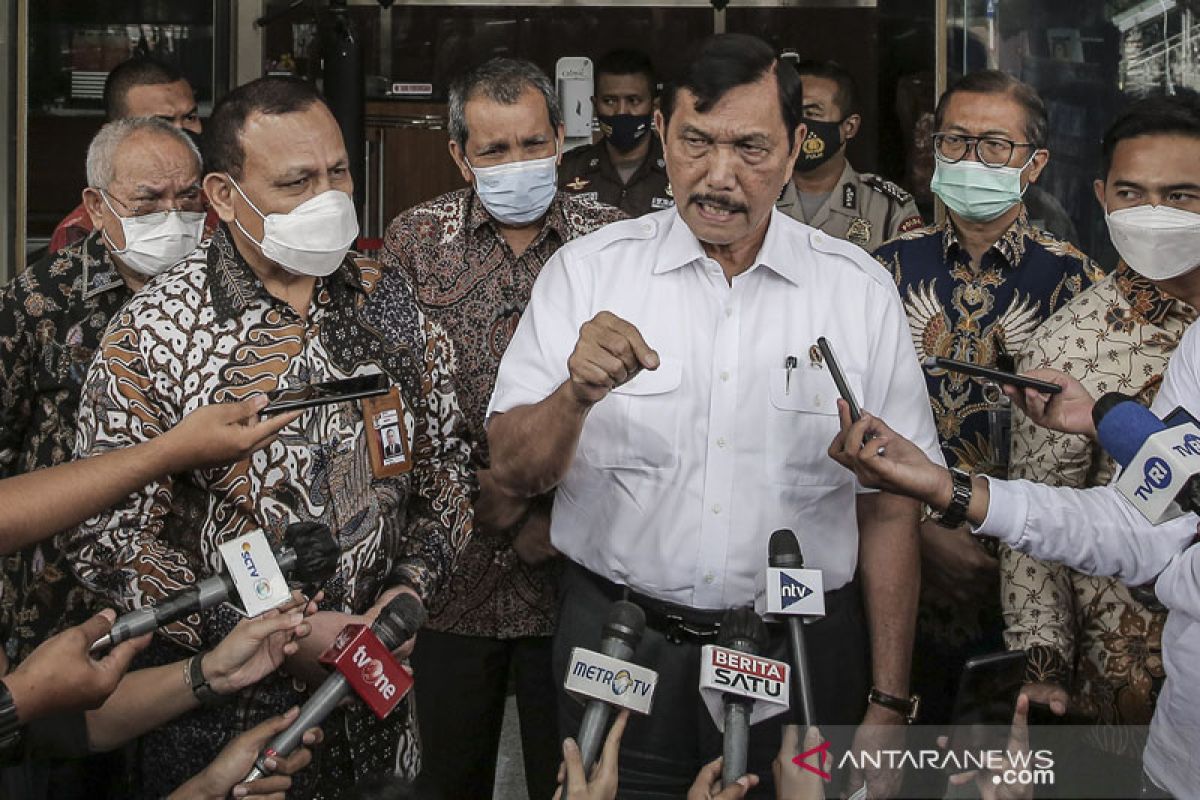 Luhut minta KPK awasi proyek TKDN bernilai triliunan