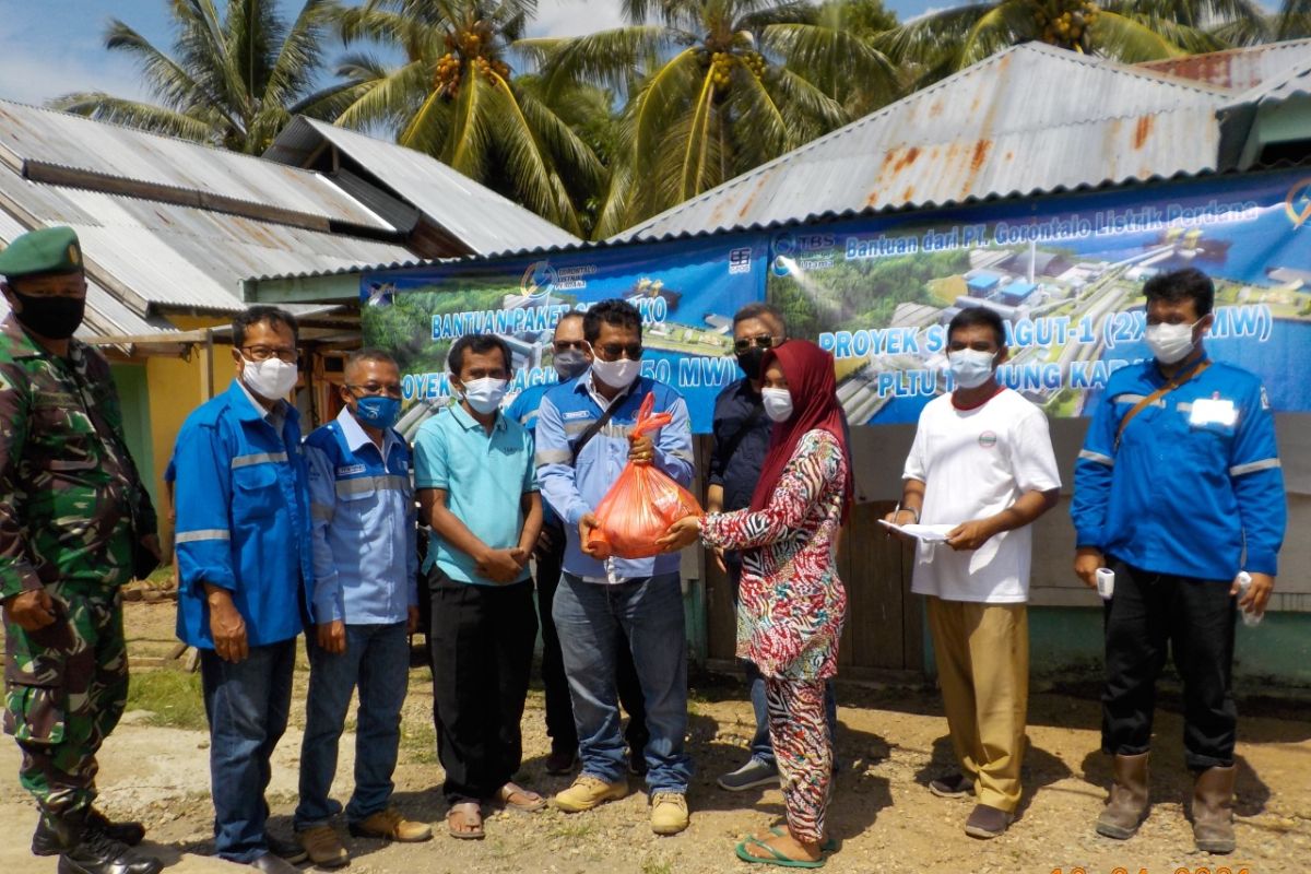 PT Gorontalo Listrik Perdana salurkan paket bantuan Ramadhan di Gorut
