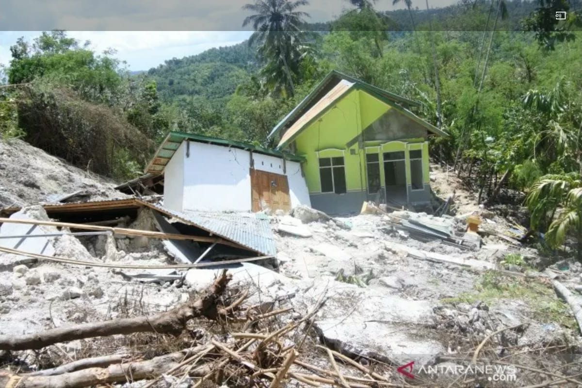 PT Heinz ABC Indonesia bantu korban bencana alam
