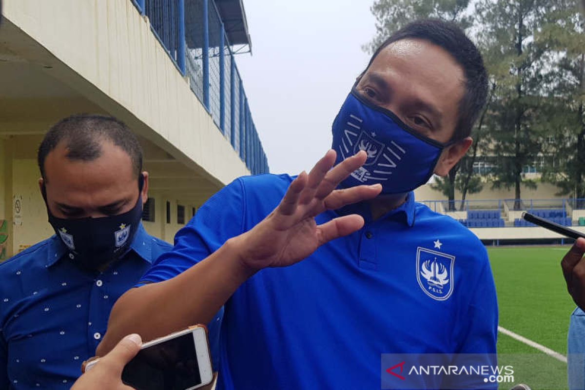 PSIS Semarang melepas Abanda Rahman