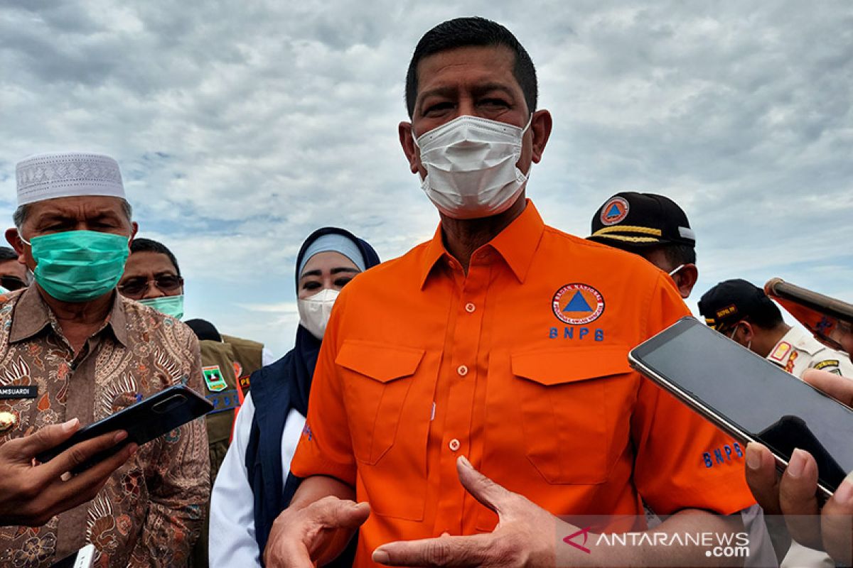 Doni Monardo ingatkan COVID-19 masih ada, masyarakat jangan lengah