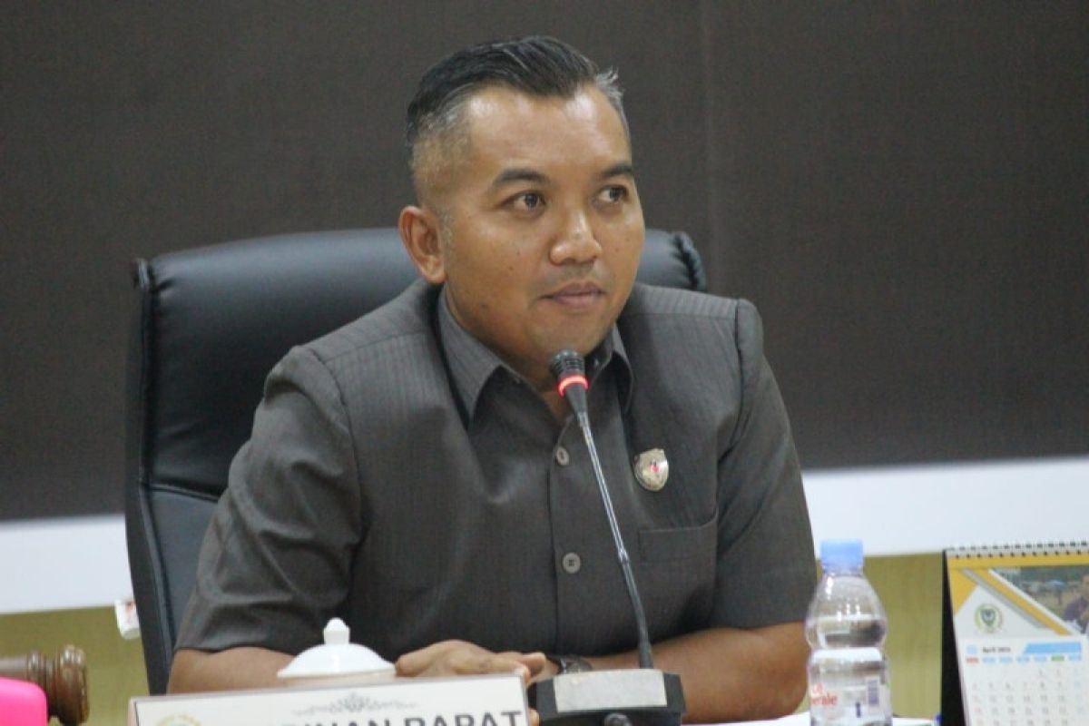 Ketua DPRD Seruyan minta kehadiran pejabat berkompeten
