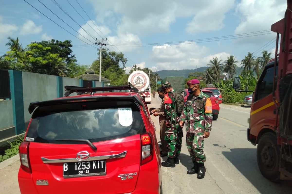 Satgas COVID-19 Bandarlampung catat 192 kendaraan luar Lampung diberhentikan