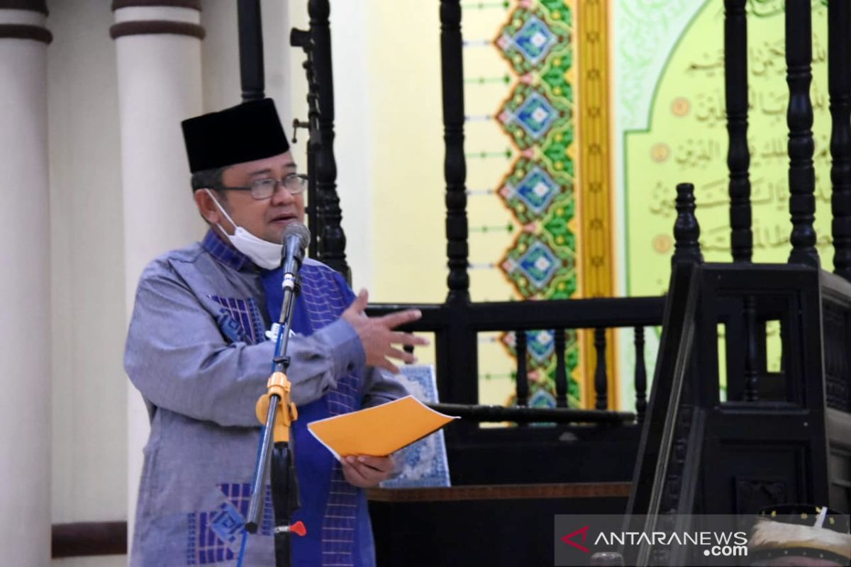 Bupati Gorontalo Utara ajak aparatur bayar zakat fitrah lebih awal