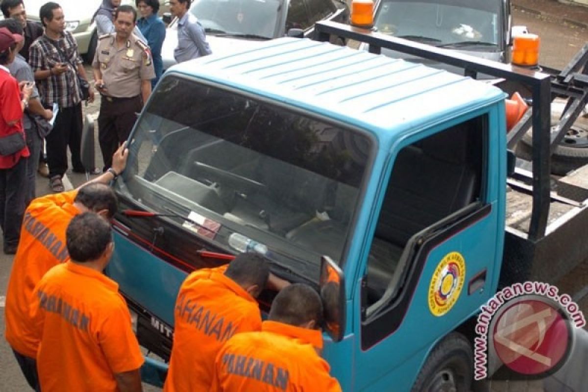 Polisi amankan modus derek liar diduga untuk pemerasan terhadap sopir truk