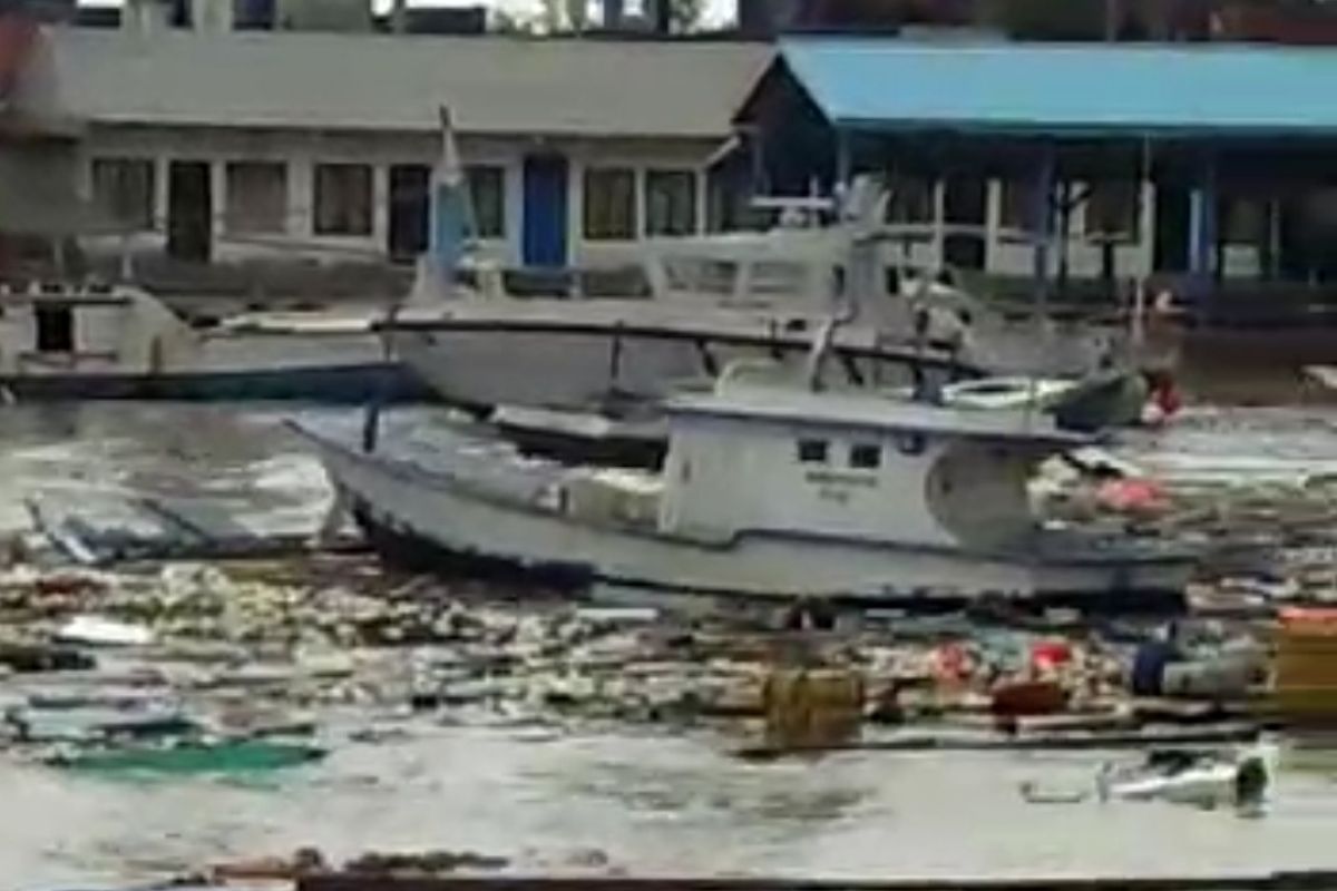 HNSI laporkan kapal nelayan hilang dan rusak berat akiba Seroja di Kupang