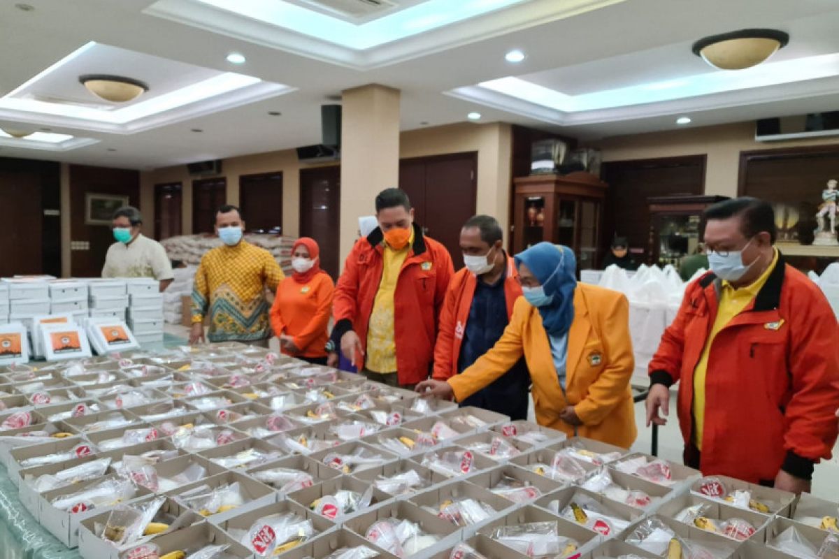Kosgoro siapkan 10 ribu paket makanan buka puasa selama Ramadhan