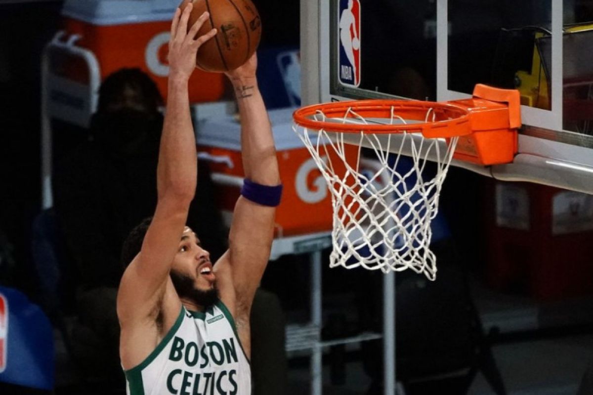 Jayson Tatum bantu Celtics petik kemenangan 119-114 atas Warriors