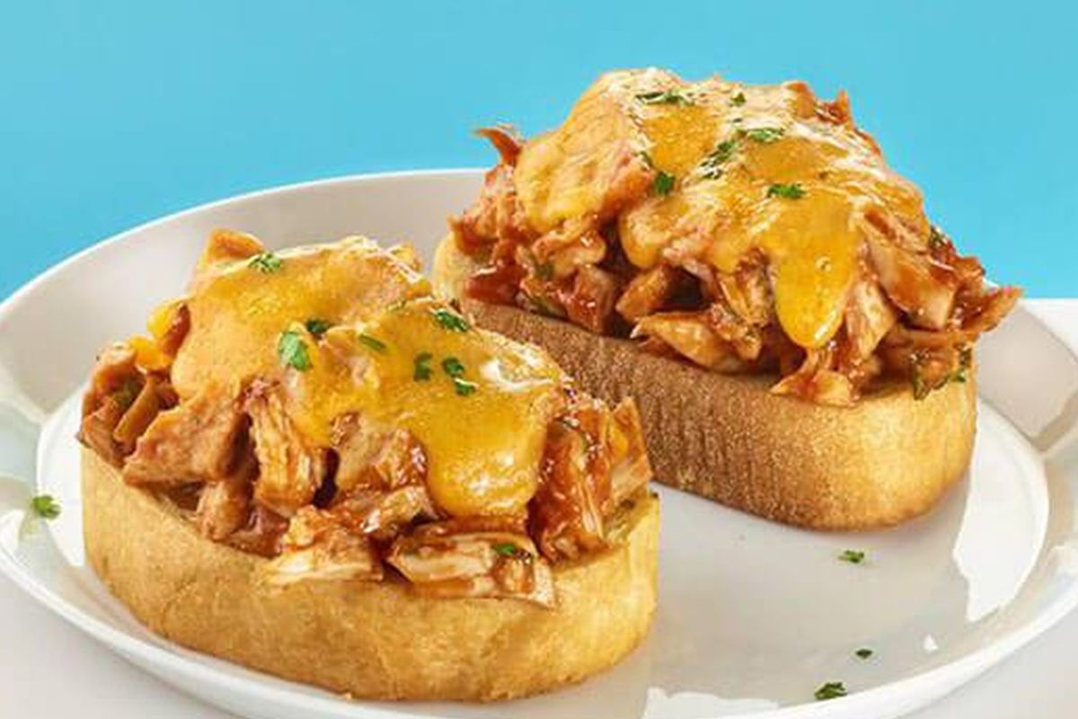 Resep berbuka puasa: peanut butter BBQ chicken melt