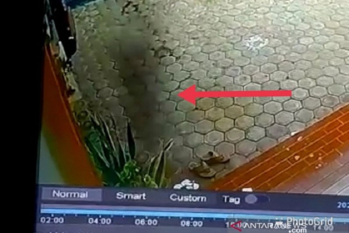 CCTV rumah warga  di Meulaboh rekam bayangan diduga babi ngepet