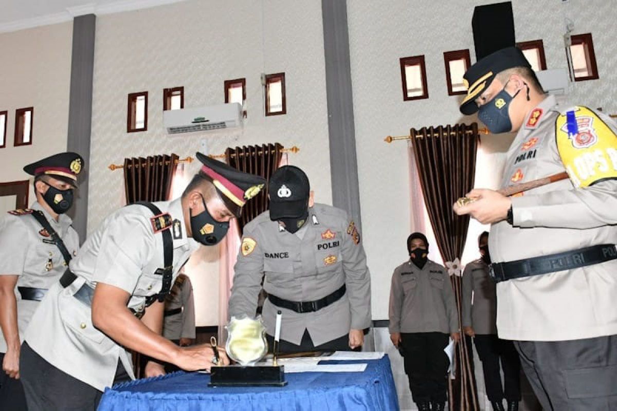 Lima kapolsek dan kasatsabhara polres Aceh Timur diganti