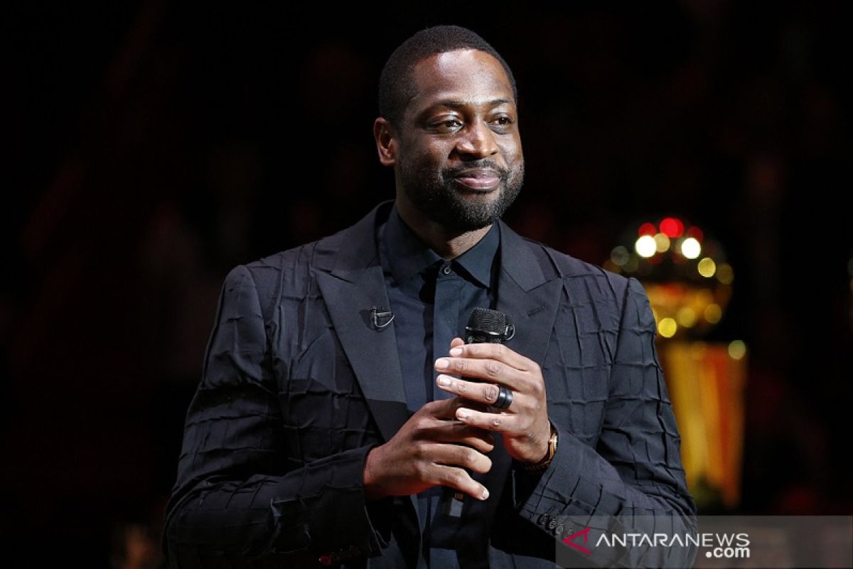 Mantan bintang Miami Heat  Dwyane Wade beli saham Utah Jazz