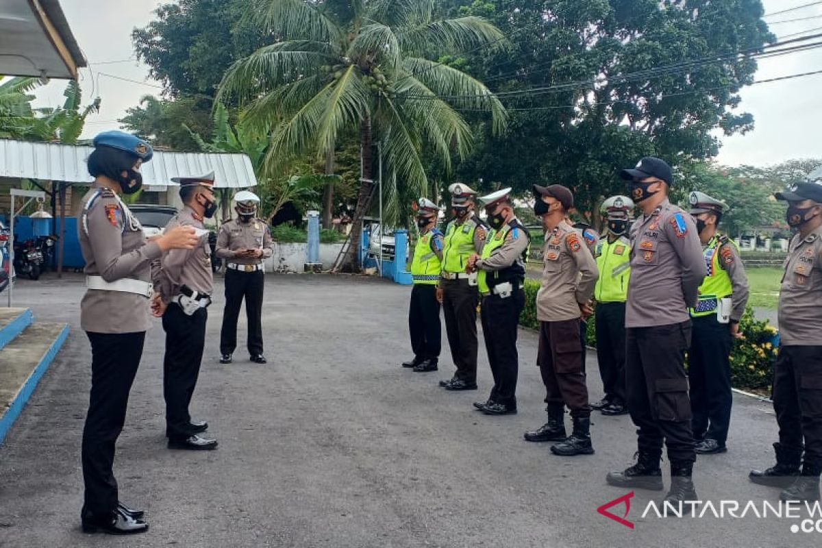 Satgas COVID-19 Bangka Barat ketatkan pengawasan penumpang Pelabuhan Tanjungkalian