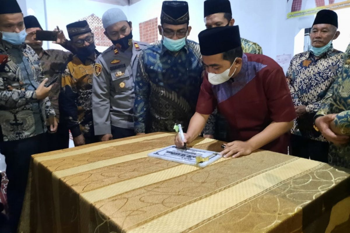 Wakil Bupati Resmikan Masjid Ar-Rahman Rawa Bubur di Nagari Bukit Buai Tapan