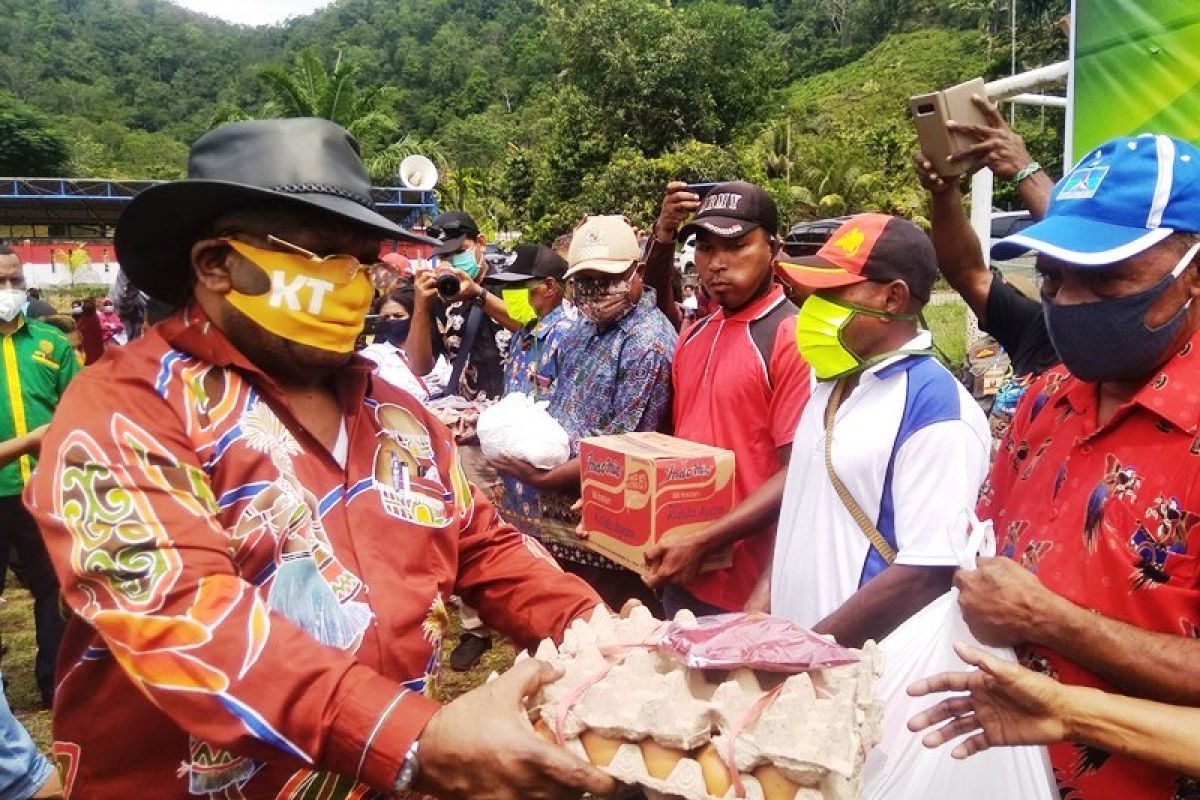 Wakil Gubernur Papua dikabarkan meninggal dunia