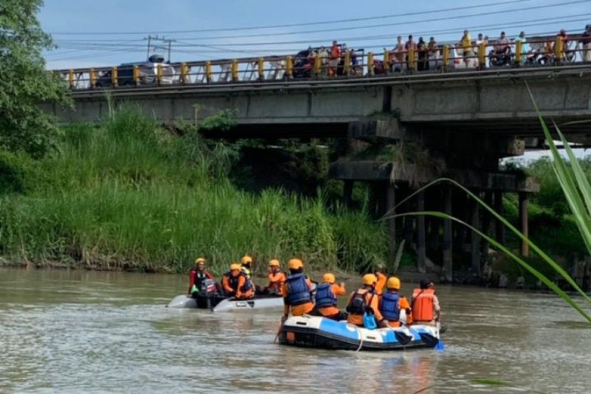 Sungai Ular makan korban, seorang remaja hanyut dan meninggal