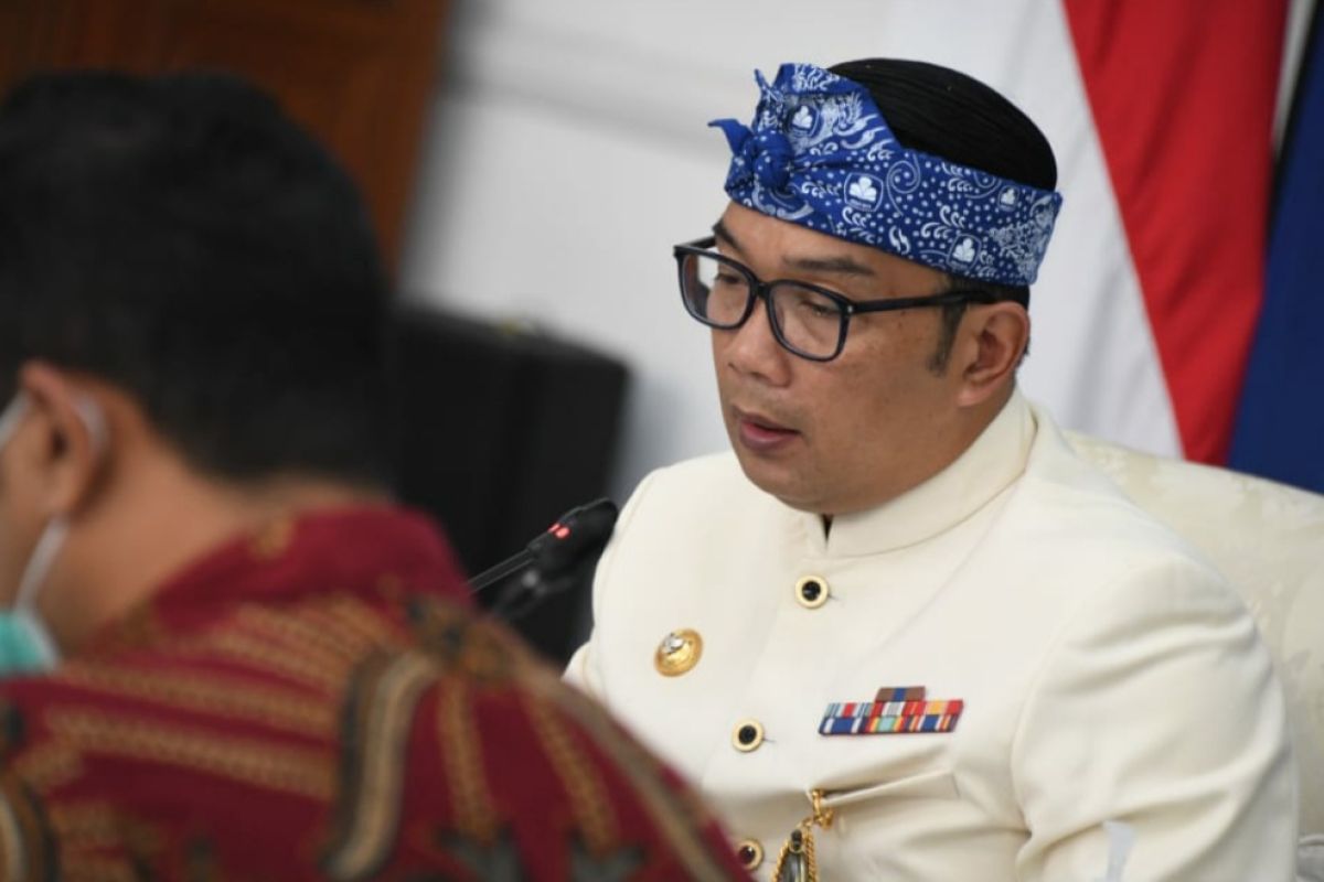 Ridwan Kamil sedih terpisah sementara dengan istri karena positif COVID-19