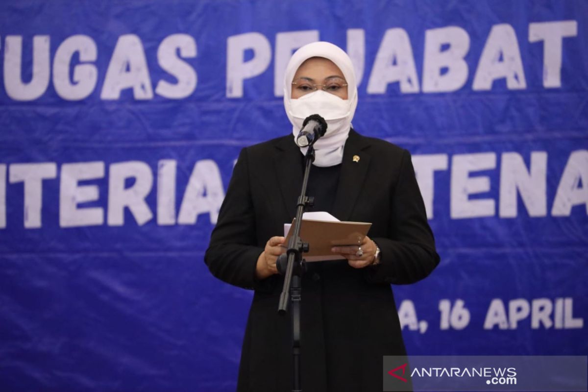 Menaker Ida Fauziyah  keluarkan edaran imbau pekerja swasta tidak mudik Lebaran