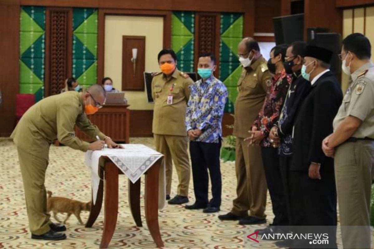 Pemkot Banjarmasin tandatangani MoU siap berantas korupsi
