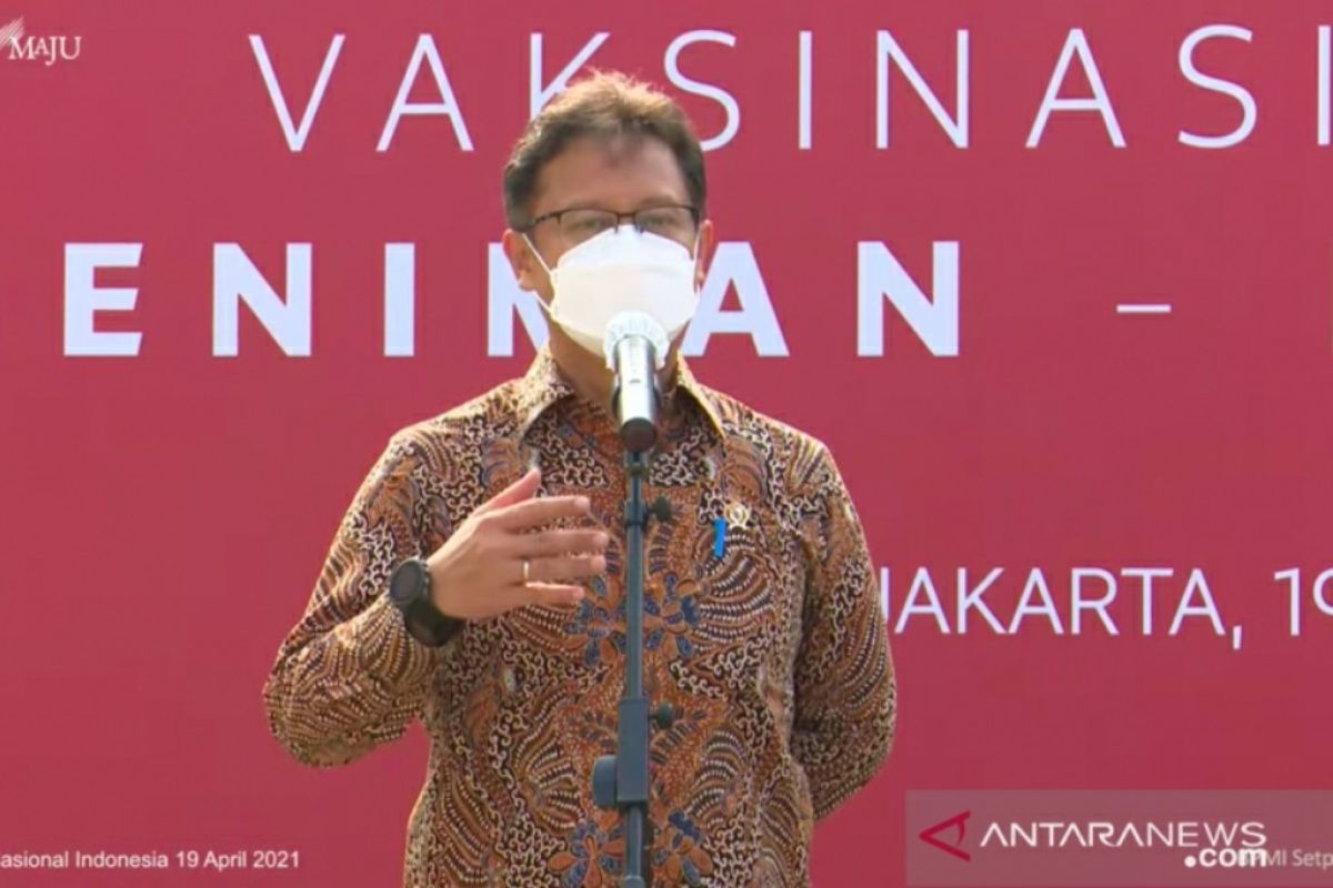 Menkes: Vaksinasi COVID-19 untuk warga lansia di Jabar masih rendah