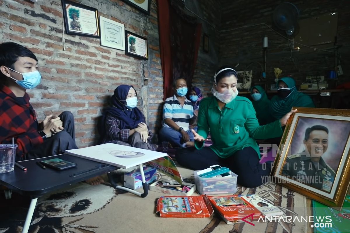 Cerita kakak adik penyandang disabilitas gelar pameran lukisan di Mabesad