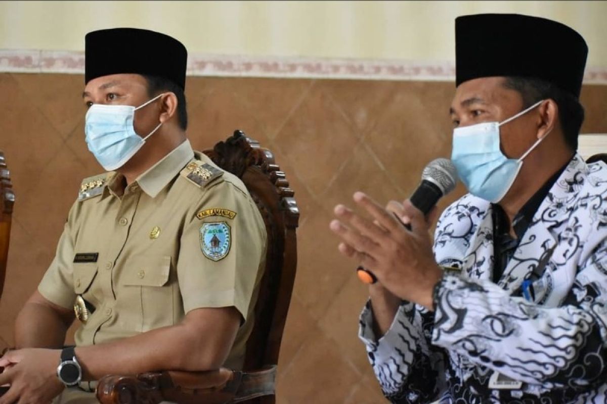 Bupati Lamandau tanggapi berbagai kendala di bidang pendidikan