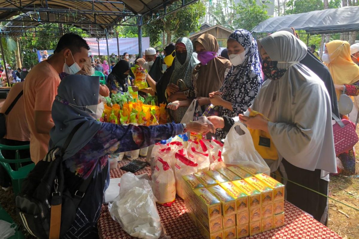 Pemprov Kalsel gelar pasar murah Ramadhan di Balangan