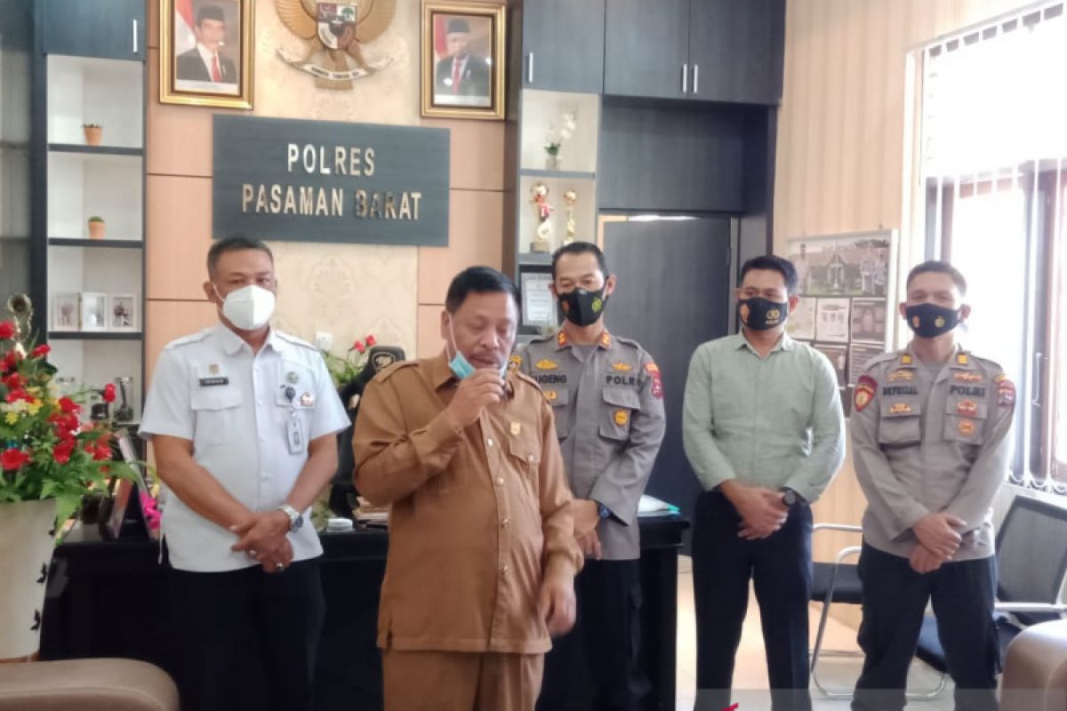 Terkait penggerebekan di kantor Gerindra, ini bantahan Ketua DPRD Pasaman Barat