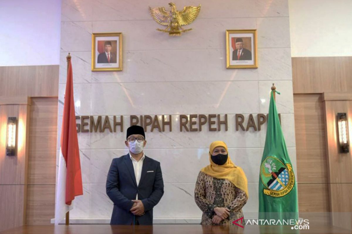 Ridwan Kamil sebut pertemuan dengan Khofifah tak terkait politik