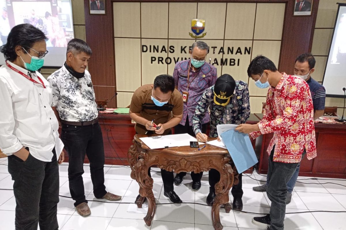 PT WKS mengajak kelompok tani jadi mitra kelola perhutanan sosial