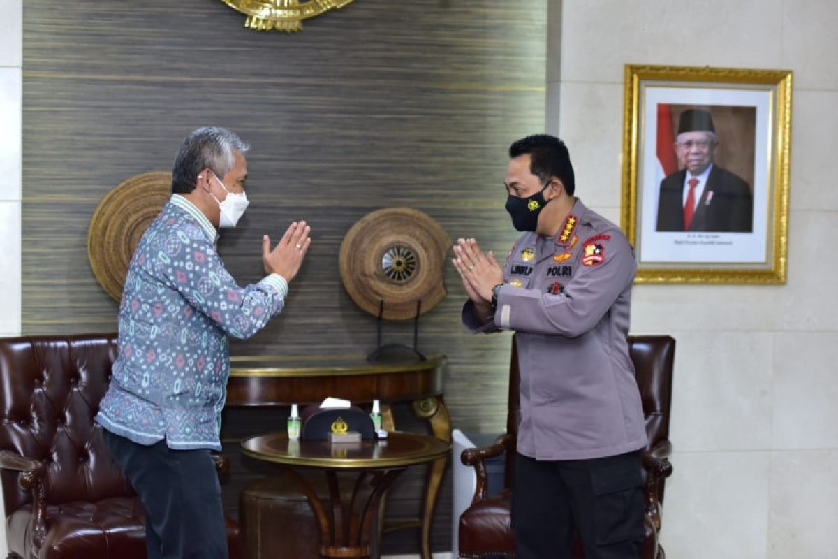 Polri dan Bea Cukai  sepakat tingkatkan PNBP