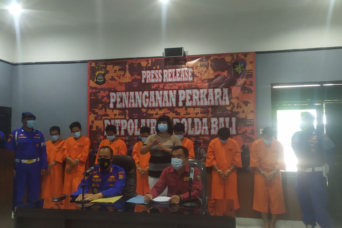 Empat ABK ditahan polisi atas dugaan penggelapan 800 liter BBM