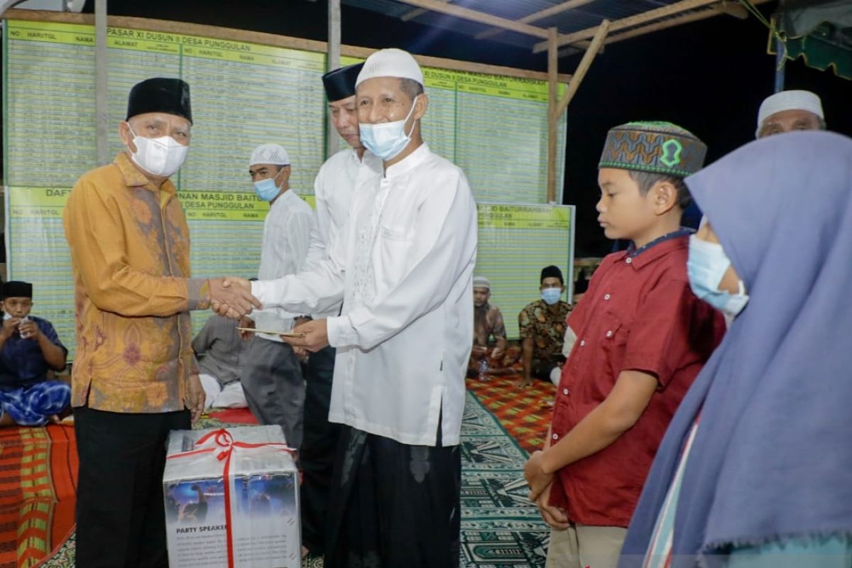 Tim safari ramadhan, Bupati Asahan bantu pembangunan masjid Baiturrahman