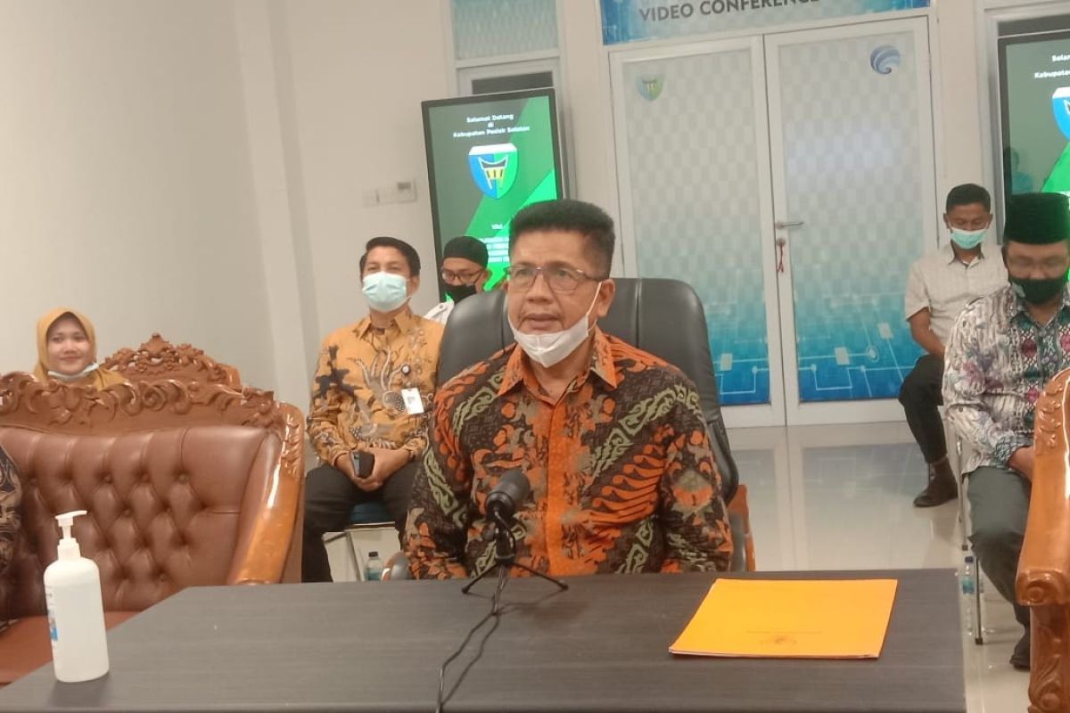 Plh Sekda Muskamal resmi jabat Plh Bupati Pesisir Selatan