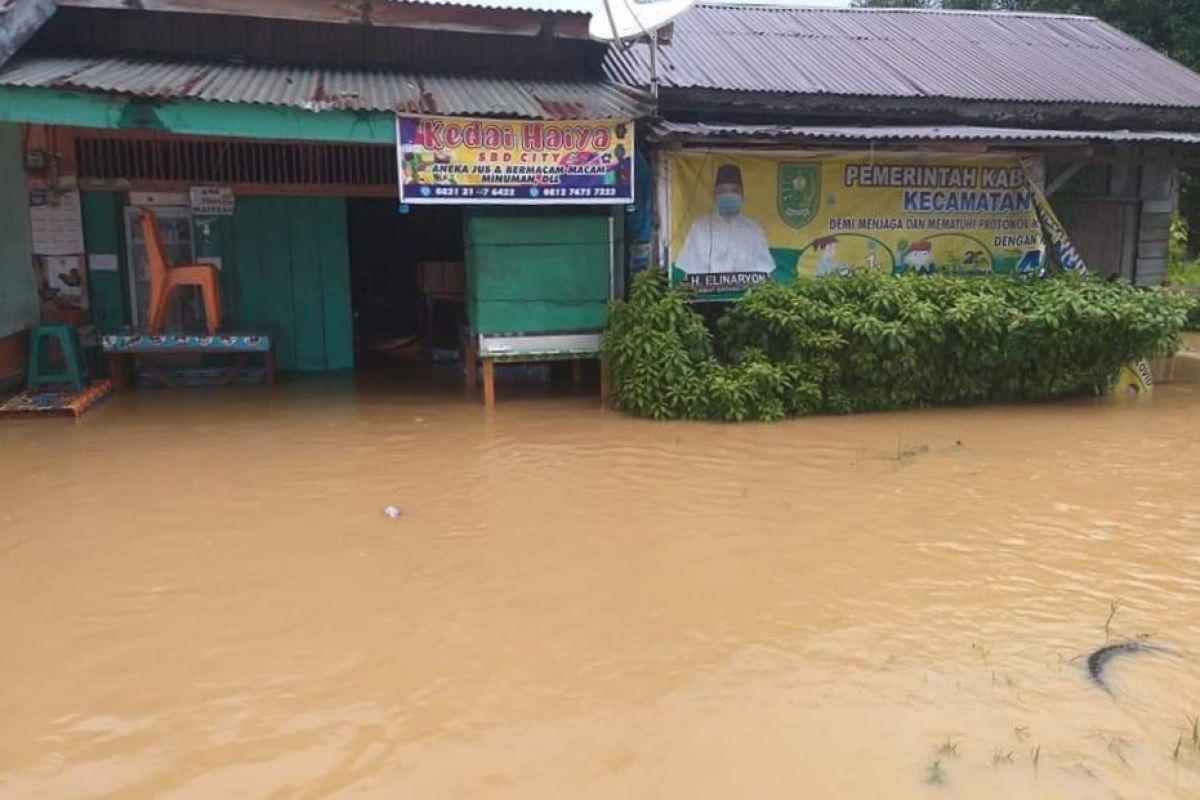 Gubri bantu beras lima ton untuk korban banjir di Inhu