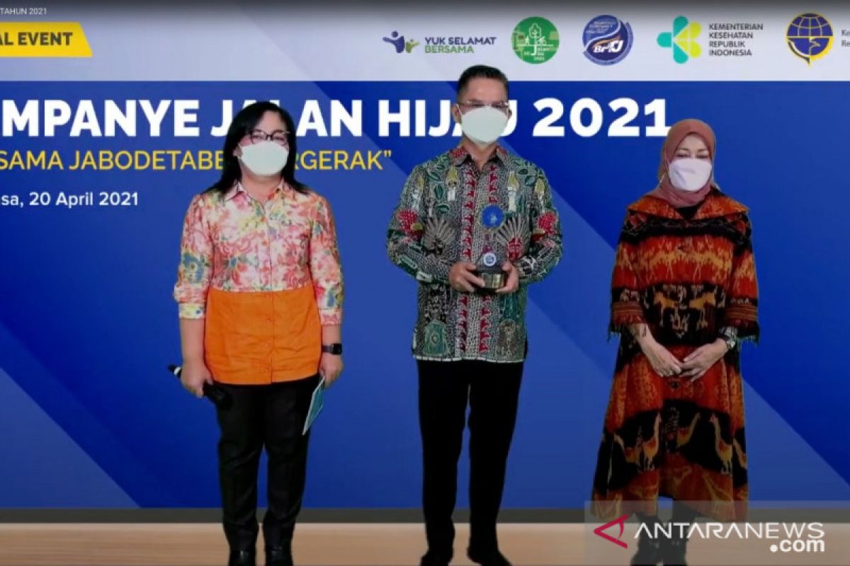 Dishub DKI raih penghargaan "Jalan Hijau Achievement Award 2021"