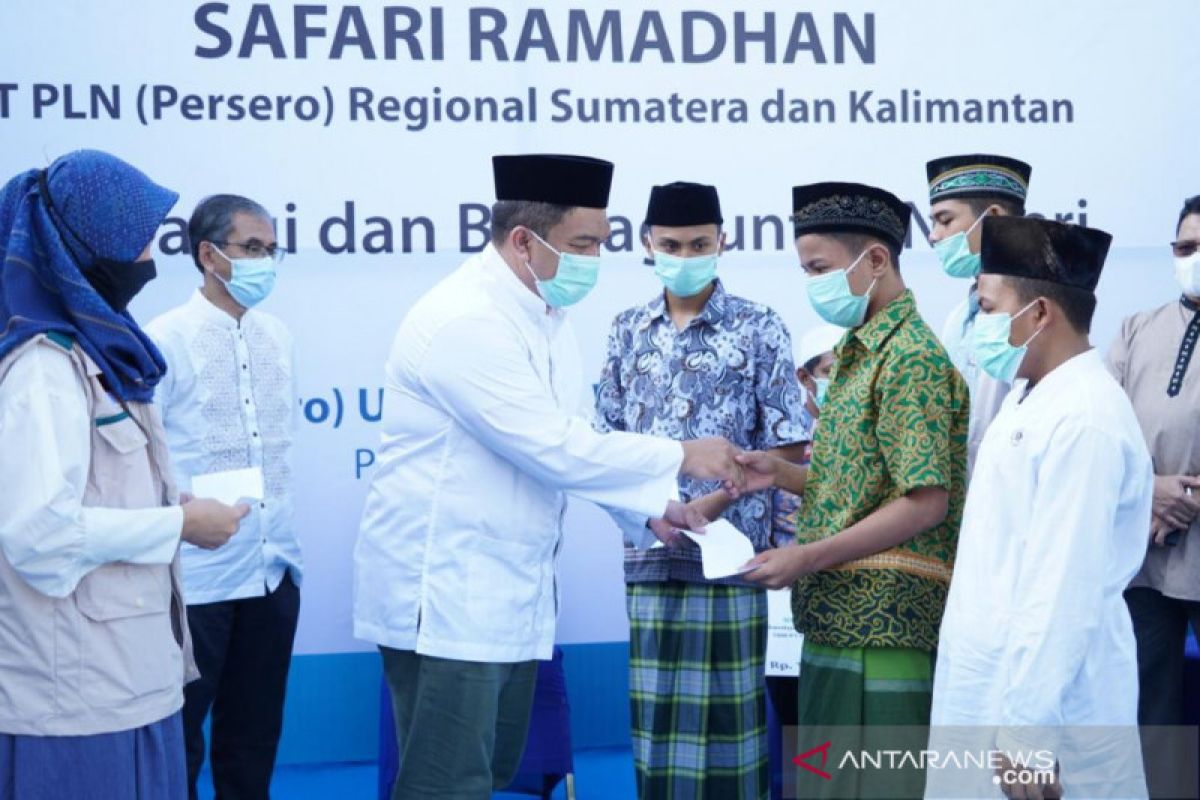 PLN Sumbar gelar safari ramadhan, sambangi panti Asuhan Al-Fath Tauhid