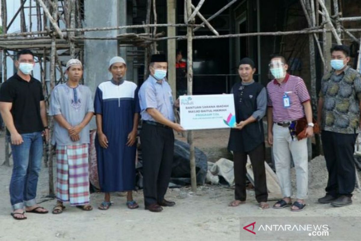 PLN Babel salurkan bantuan untuk Masjid Baitul Hikmah