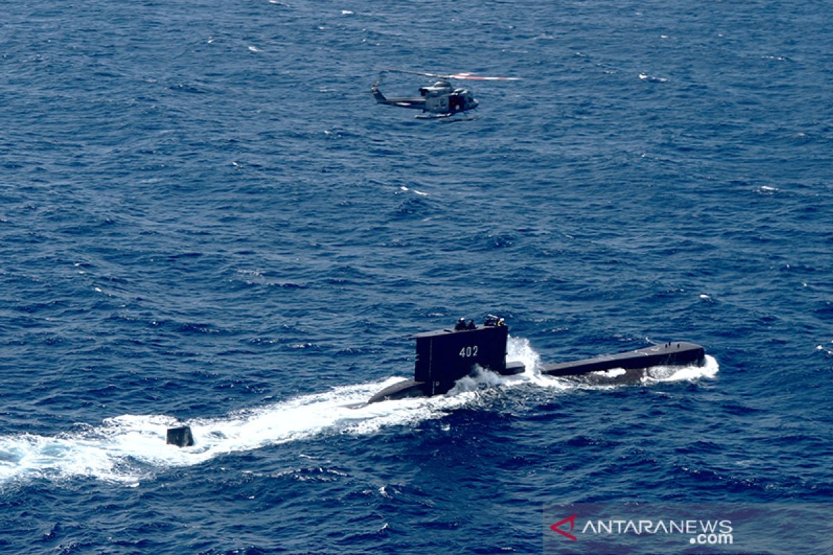 Missing submarine oxygen could last 5 days, if power on: Navy