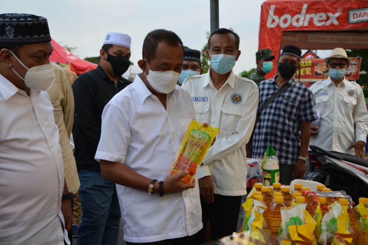 Wawali Surabaya izinkan warganya gelar Bazar Ramadhan
