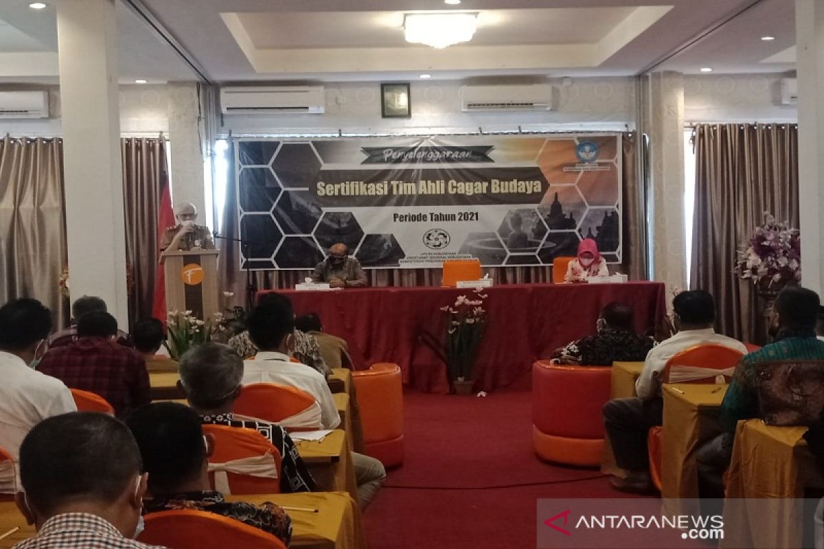 Kembangkan sektor budaya, Dikbud Sulawesi Tenggara sertifikasi ahli cagar budaya