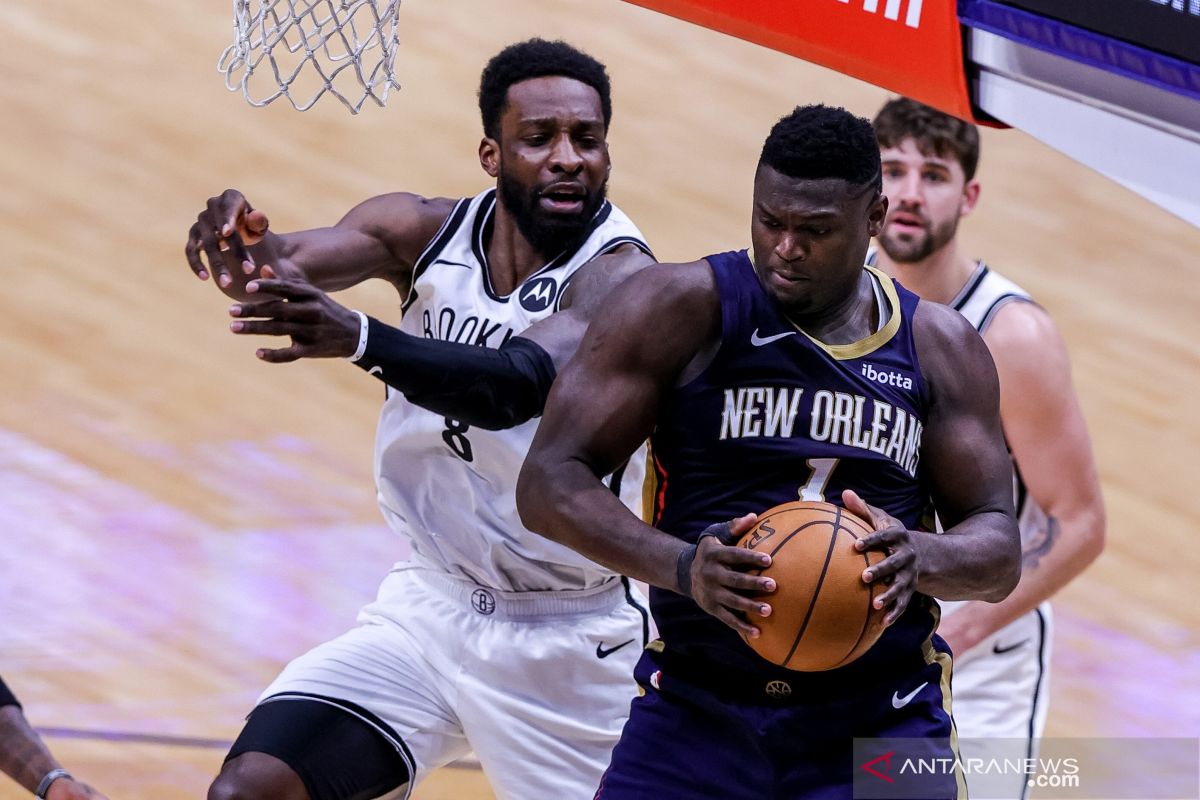 Zion Williamson diperkirakan absen lama akibat patah tulang jari